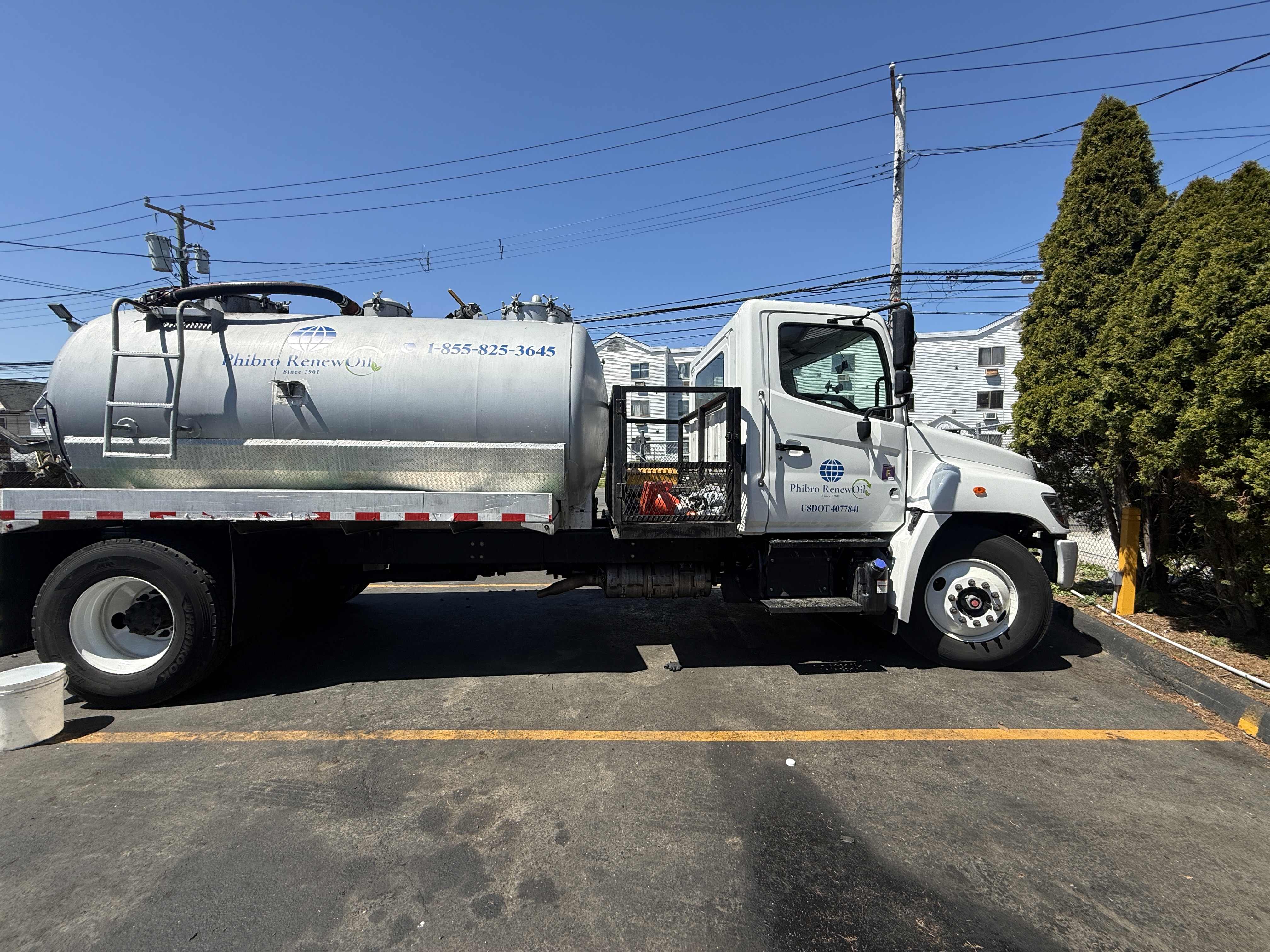 Tanker Truck Lettering